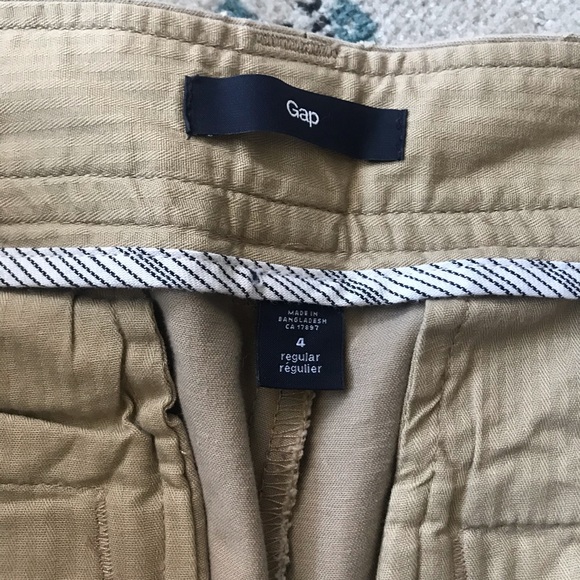 Gap - Straight Leg Khaki Pants - Picture 7 of 9